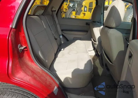 2010 Ford Escape Xlt from USA, damaged, VIN 1FMCU9D78AKD07463